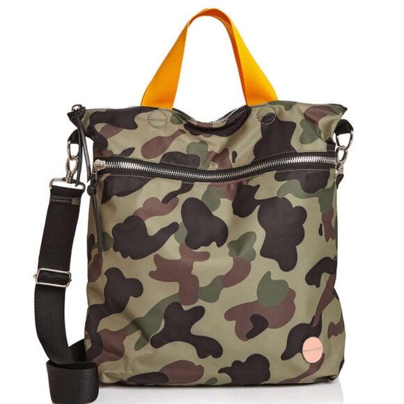 Shortylove Wonder Crossbody in Camo - Picture 2 of 7